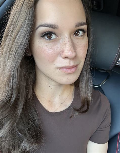 Woke up in a fantastic mood :). Today is starting off great. : r/selfie