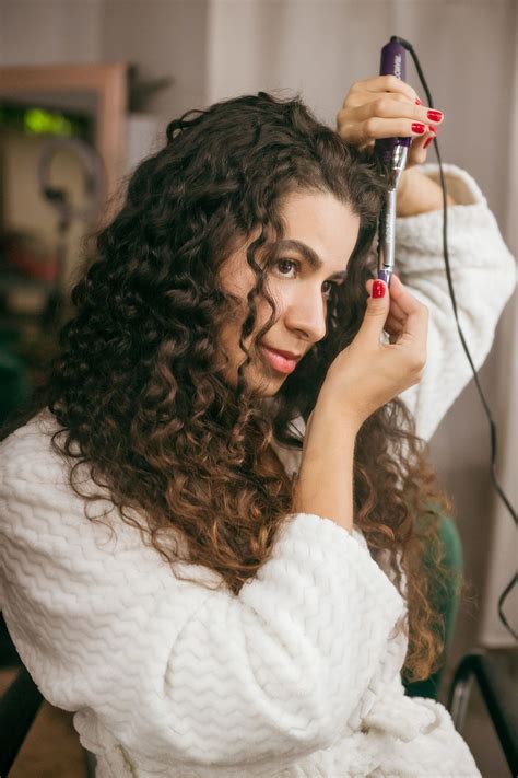 Experts Expose The Myths Surrounding Chicago's Sex Guide Image 6