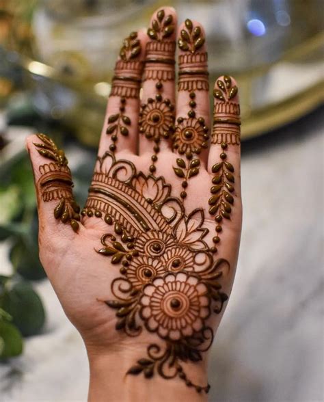 mahendi  front hand mehndi designs  hands front mehendi