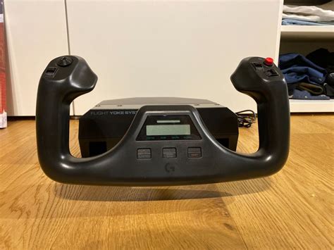 Logitech G Saitek Pro Flight Yoke system | Kaufen auf Ricardo