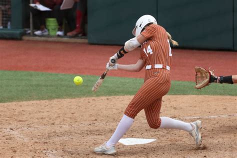 Texas softball evens the Austin Super Regional series with a wild win ...