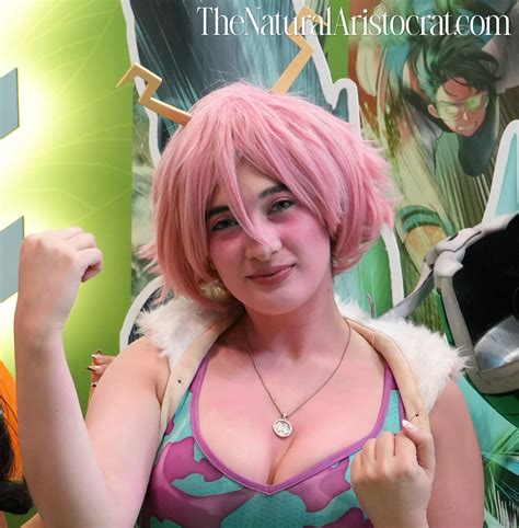 Anime NYC 2024 Photos: 'My Hero Academia' Mina Ashido cosplay - Nir