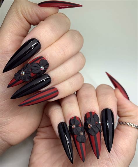 nail art red black 5