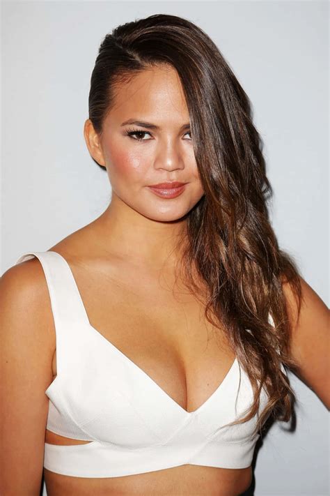 Download Elegant Portrait White Dress Wallpaper | Wallpapers.com