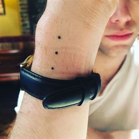 3 Dot Tattoo Meaning: What Does the 3 Dots Tattoo Mean?