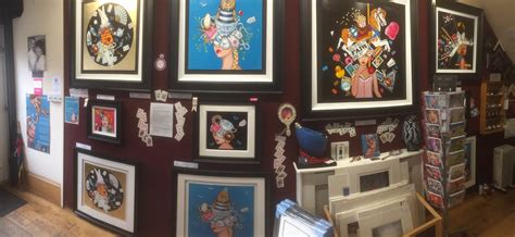 amused shaz atmuseshaz twitter