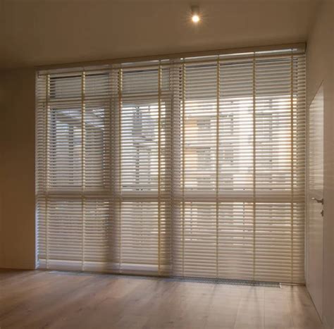 Motorized blinds Stock Photos, Royalty Free Motorized blinds Images ...