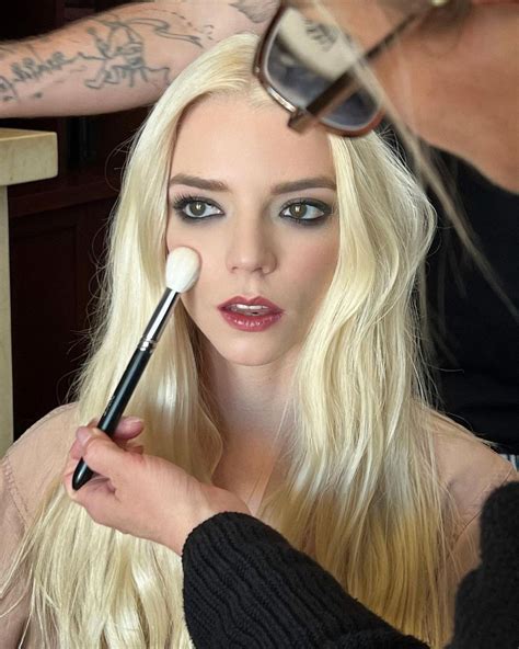 Anya Taylor-Joy - Super Marion Bros Premiere Portraits • CelebMafia