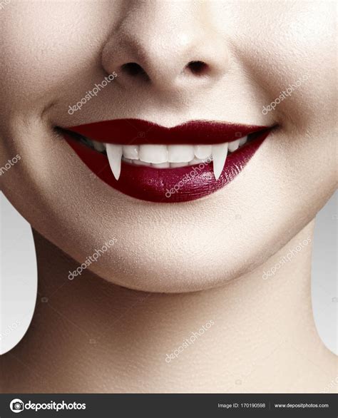 Sexy Vampire Lips