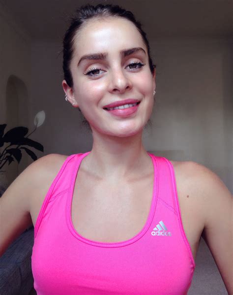 Holly-lee - DAILY SKIN DANCE So recently I put a ‘Ask me...