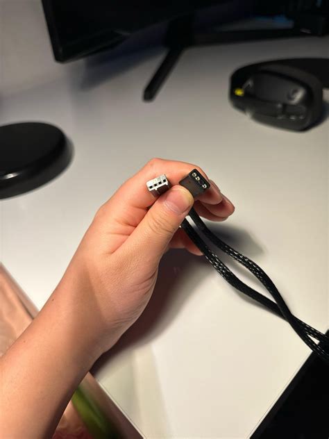 Lian li uni fan rgb problems. : r/LinusTechTips