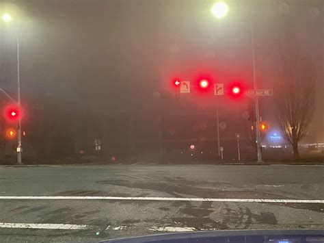 The old Sears building looks really creepy with the fog : r/eastside