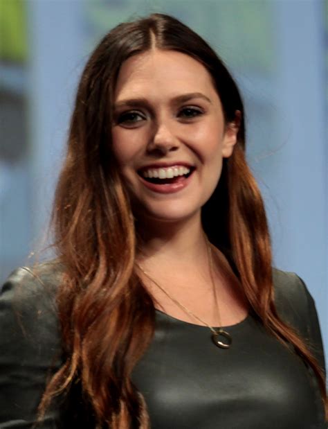 File:Elizabeth Olsen SDCC 2014 2 (cropped).jpg - Wikimedia Commons
