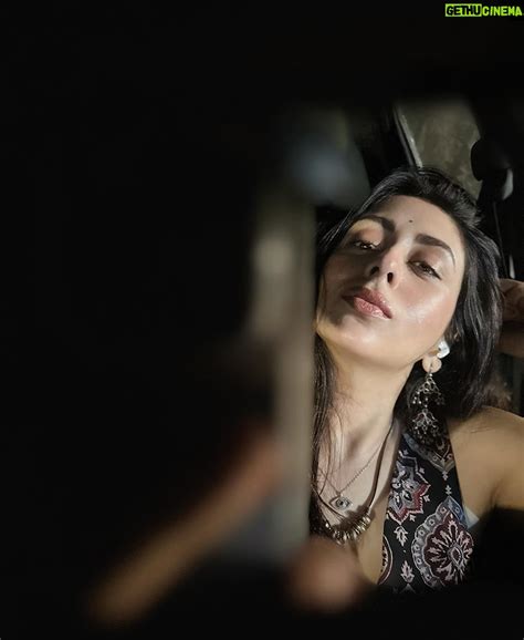 Neha Sargam Wiki, Biography, Age, Gallery, Spouse and more