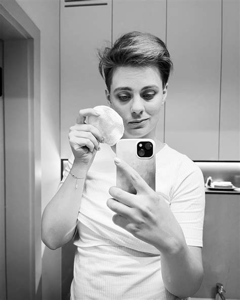 Wielo Ania - Wiecie, że nawet po tym zdjęciu można rozpoznać, że jestem