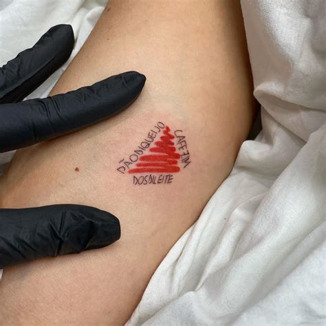 Patrons celebrate the Boone and Crockett Milwaukee atmosphere 11