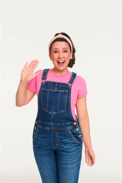 Exclusive 1st look at YouTube star Ms. Rachel's 1st picture book - ABC News