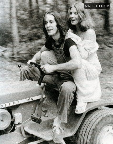 BEBE BUELL Feet - AZNudeFeet