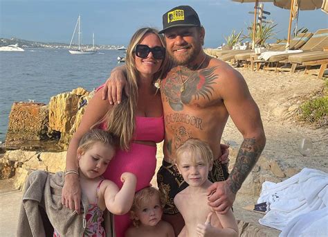 Dee Devlin Soaks Up Sun On Yacht As Due Date Approaches