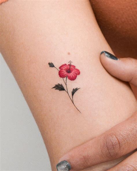 hibiscus flower tattoo meaning