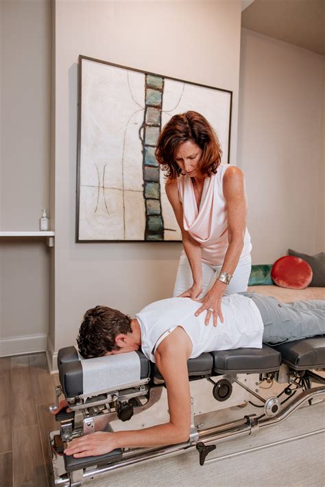 Chiropractic Care — Live Well Chiropractic
