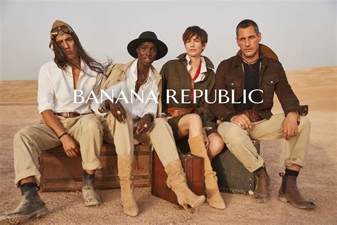 BANANA REPUBLIC DEBUTS A NEW LOOK