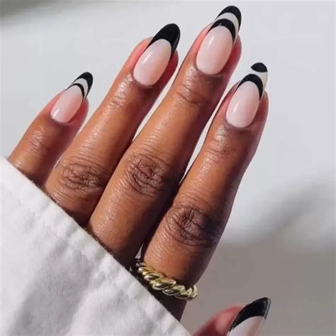 37 Baddie Black Nail Designs For Edgy Chic Look To Inpsire This Season ...