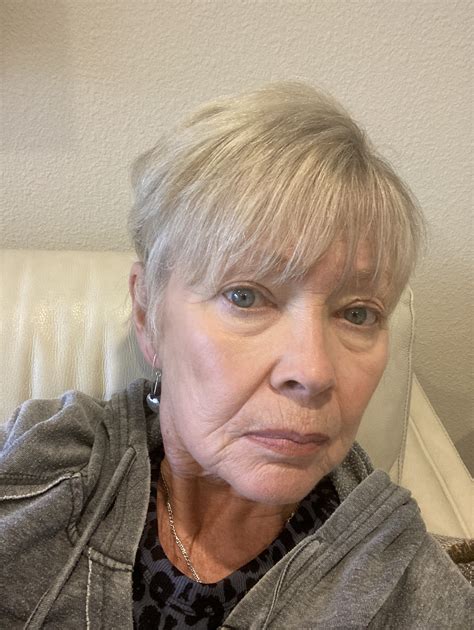 Beautiful Women Over 50, Old Age, Girdle, Sweetie, Corset, Older, Aging