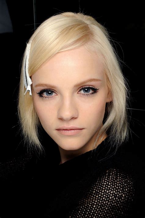 Ginta Lapina - Beauty CV | Bellezza, Salute e bellezza, Salute