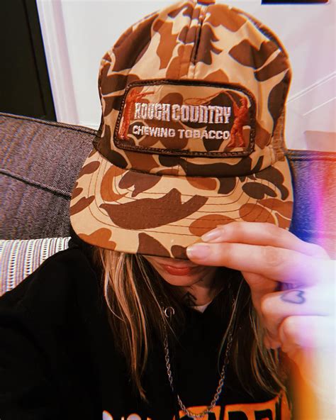 Nikki Foxx (@_nikki_foxx) • Instagram photos and videos