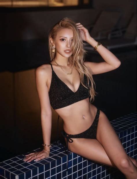 ALENCY alency アレンシー 水着 ラメニットビキニ BLACK by メルカリ