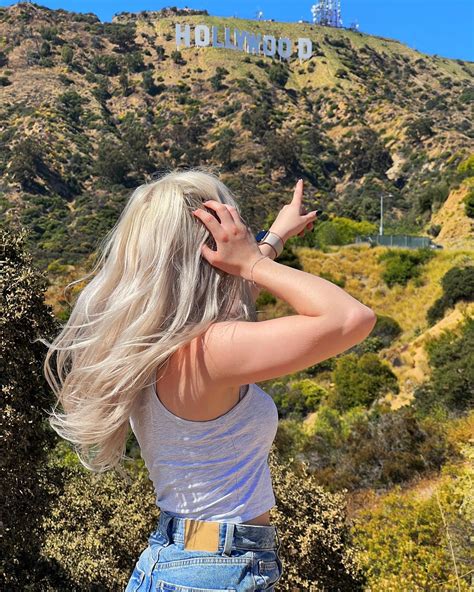 Jezelle Catherine 🎀🧸 | is this a sign? | Instagram