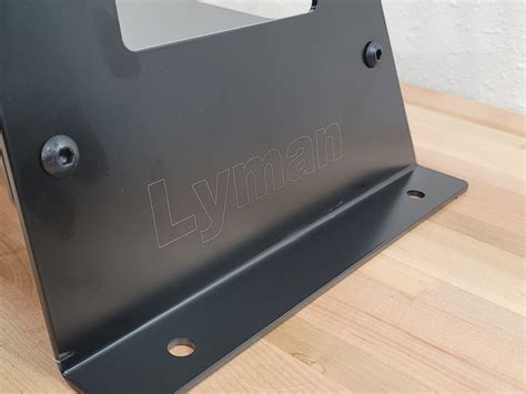 LYMAN universal press stand to InLine Fab Quick change conversion base