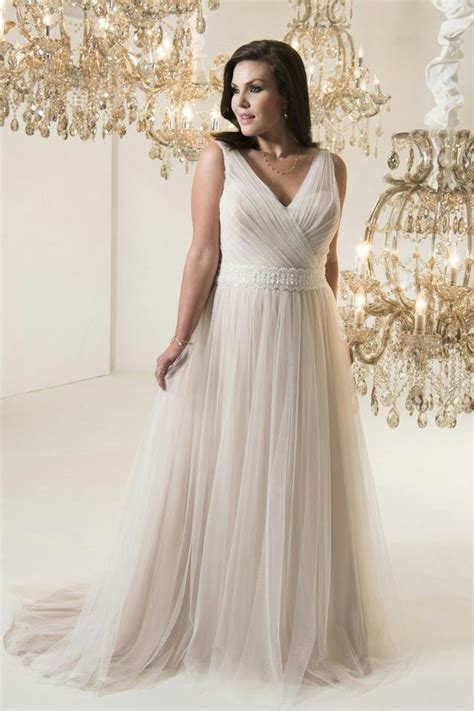 11 Non-Lace Wedding Dresses For Contemporary Brides