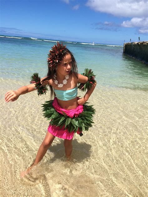 My beautiful hawaiian girl | Hawaiian girls, Long hair girl, Girl