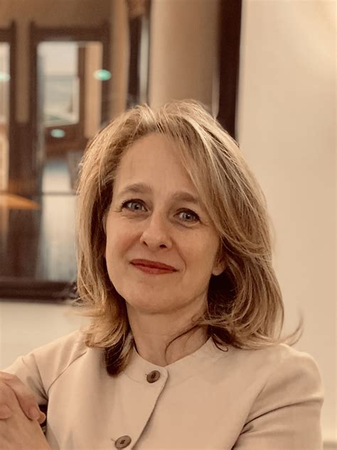 Julie Kay's Instagram, Twitter & Facebook on IDCrawl