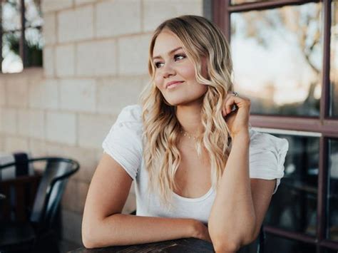 bella lambert net worth 2022