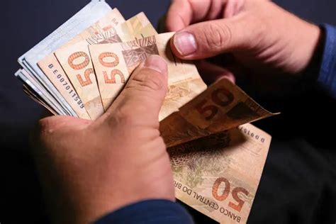 Quanto É O Salario Do Presidente Do Brasil - Qual é o salário do futuro presidente da República? | Exame