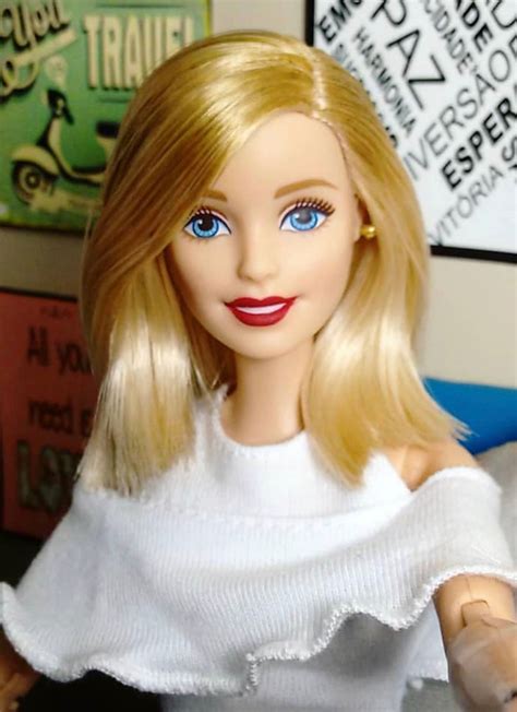 happy family home barbie grandma body 3