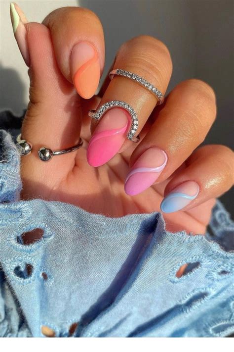 35 Cute Summer Pastel Nails With Almond shaped nails 2021!