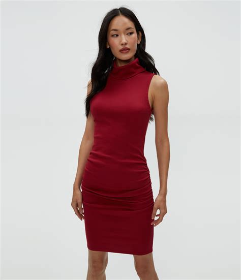 Petite Clothing | MichaelStars.com