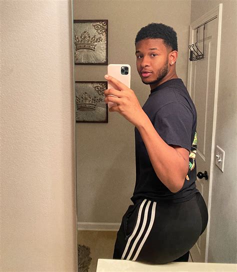 Pin by Jay Jackson on Sexy men | Sexy men, Long shirt, Black