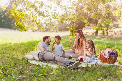 5 Things to Consider When Planning a Picnic