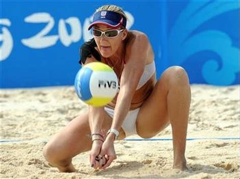 Recopilación de fails en volley playa sexys - YouTube