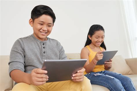 ternyata   manfaat game edukasi digital  anak berita