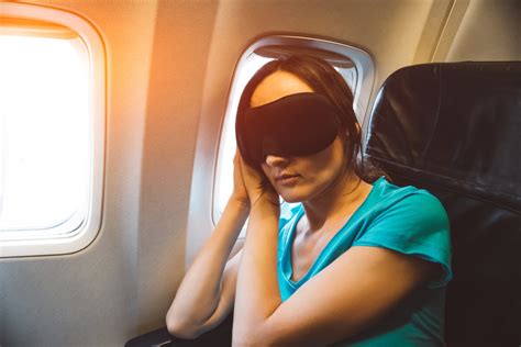What really happens to your body when you experience jet lag?