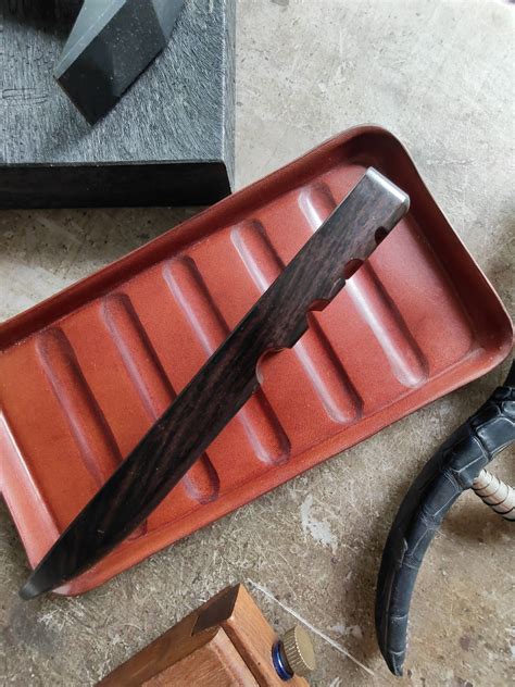 Ebony Flat Burnishing Stick – Crimson Hides