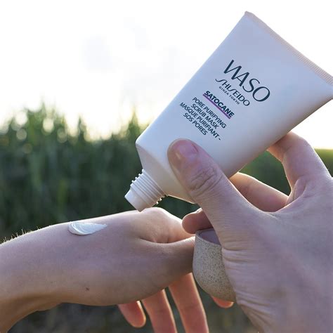 Shiseido - Satocane Pore Purifying Scrub Mask • haar-shop.ch