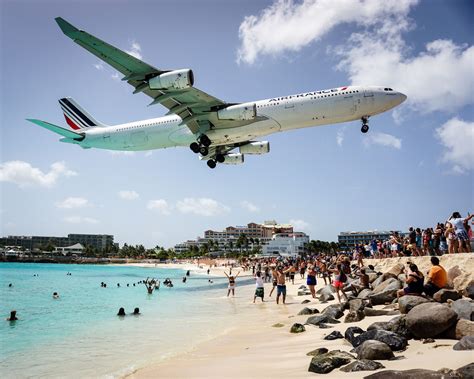 Maho Beach, St. Maarten | Beautiful places, Beach, Adventure