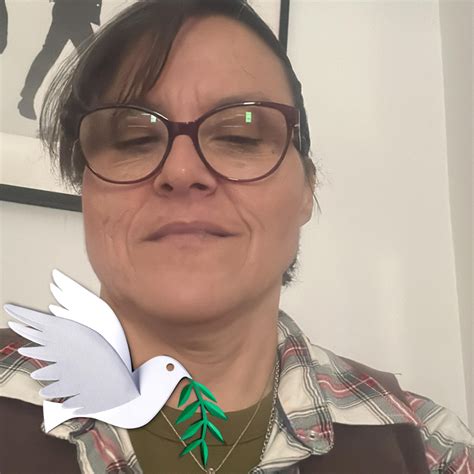 Heart - Caught up in a headline-making love scandal, Lainey Wilson